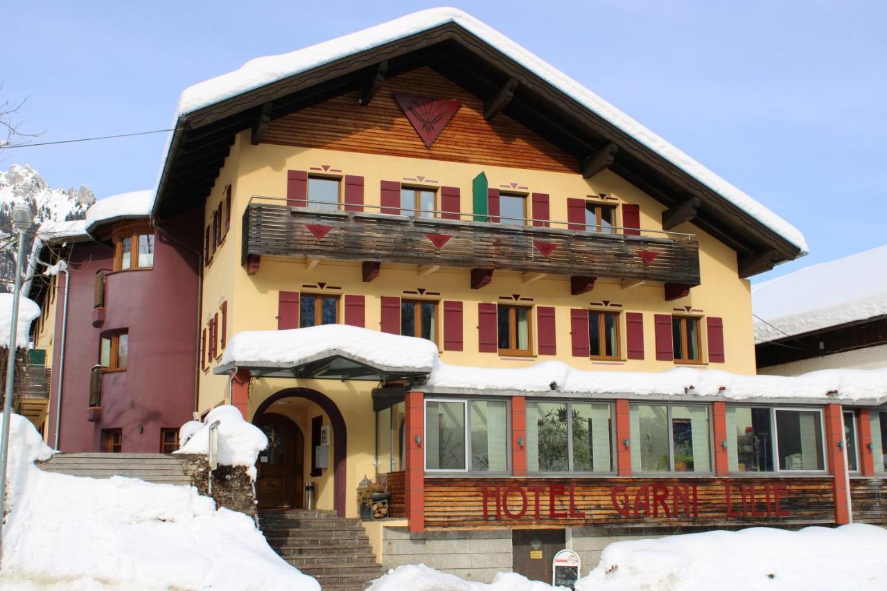 Die Lilie / Hotel Garni Reutte Exterior photo